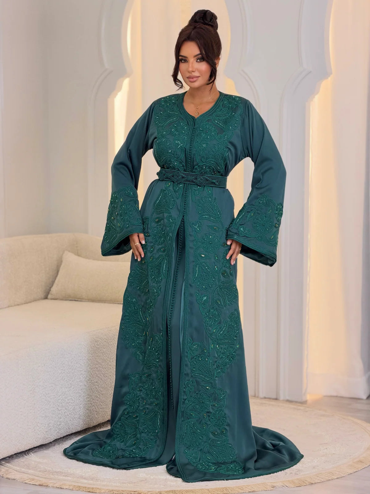 Takchita Aminaa azul verdoso – Vestido marroquí de ceremonia de dos piezas