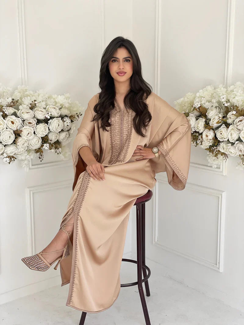 Nirmine Abaya – Elegant Moroccan Robe for Home & Gatherings