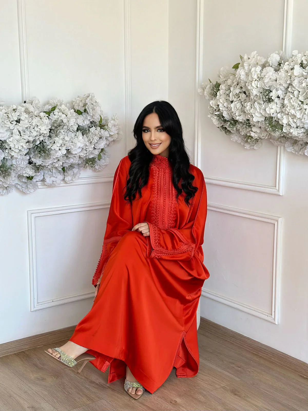 Iman Red Abaya – Elegant Moroccan Robe for Home & Gatherings
