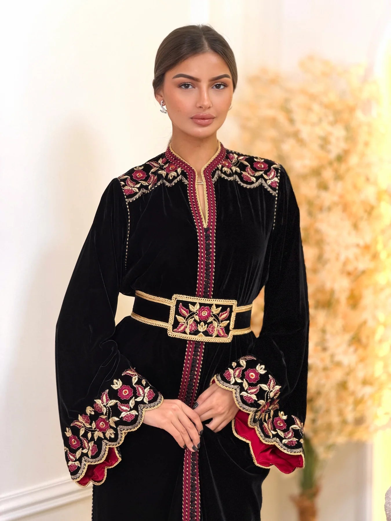 Caftán Lamiaa Negro – Vestido marroquí hecho a mano – vista del producto 6