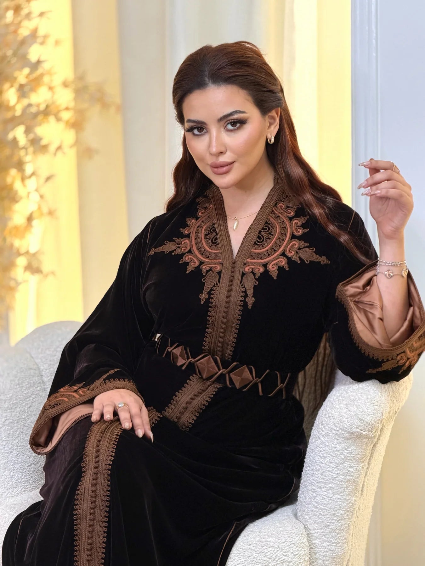 Caftán Ayla Negro – Vestido marroquí hecho a mano – vista del producto 8