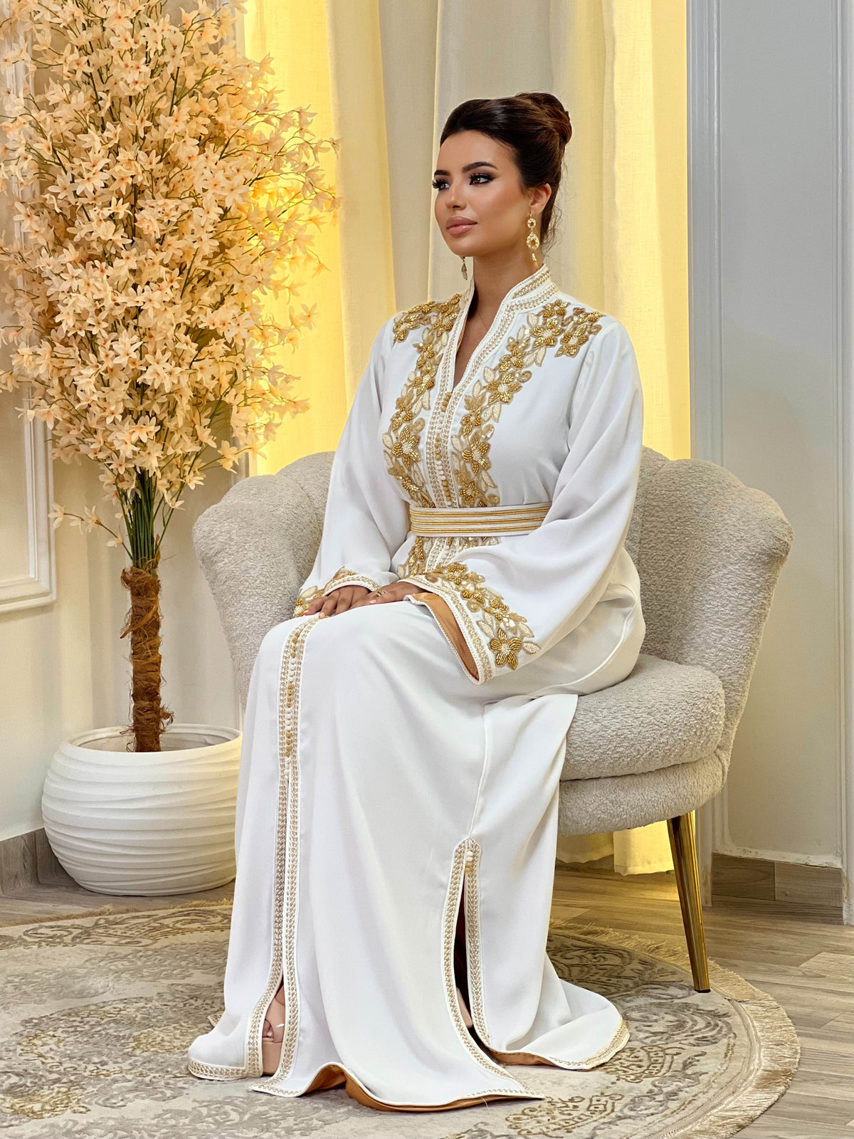 Caftán Rihab Blanco – Vestido marroquí hecho a mano – vista del producto 7